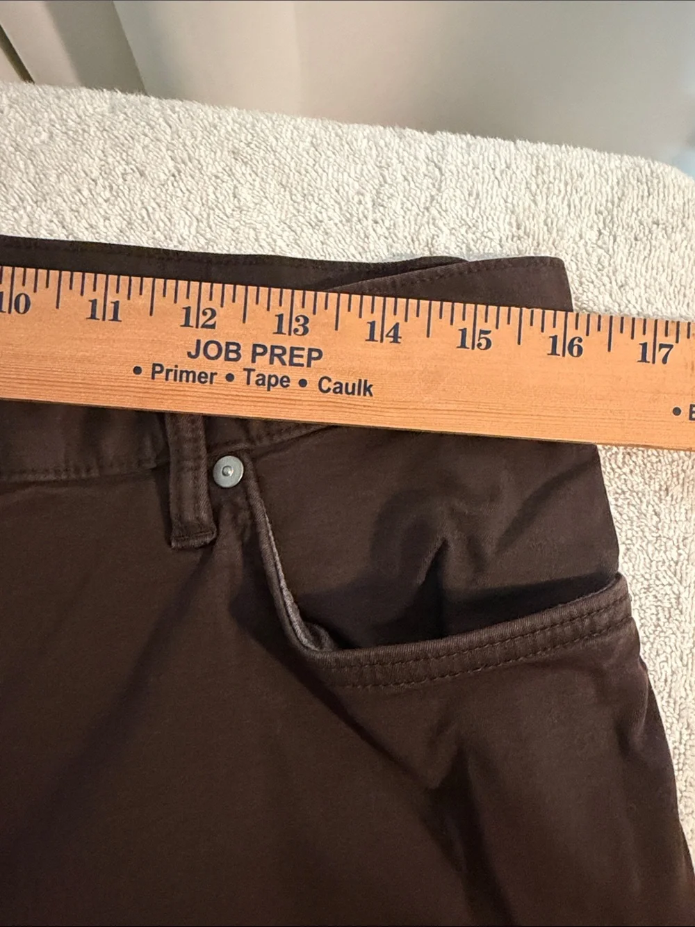 Banana Republic Men's Slim Straight Stretch Jeans in Chocolate Brown 32/30 B5